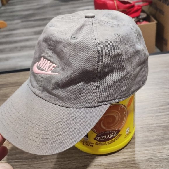 Nike baseball cap / hat grey pink - Picture 2 of 6